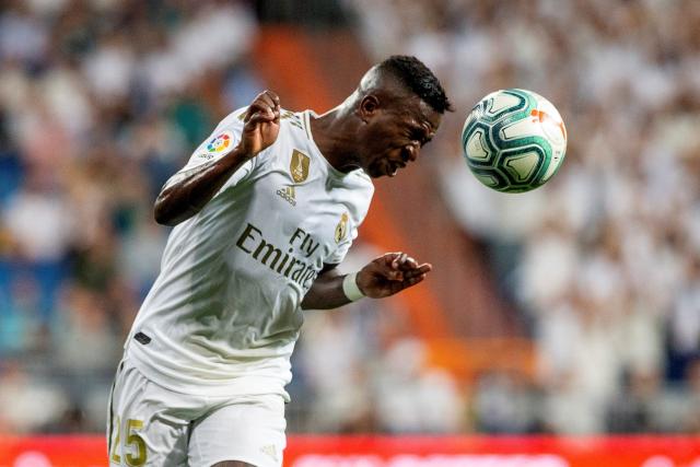 华子37分森林狼险胜快船止3连败 公牛逆转马刺