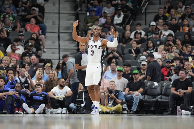 李梦入选WNBA最佳新秀阵容 职业生涯获新突破