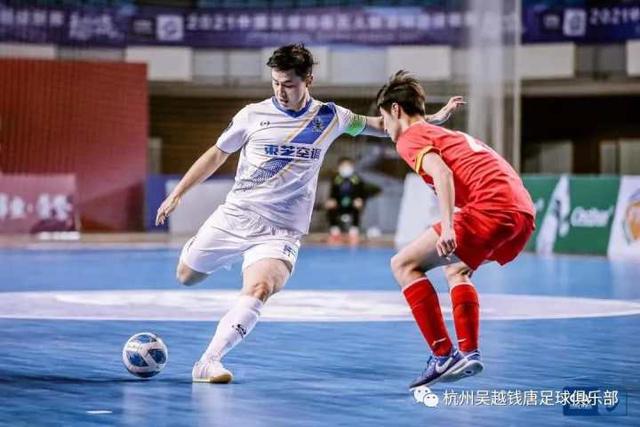 欧冠-萨拉赫破门埃利奥特建功 利物浦2-1里尔